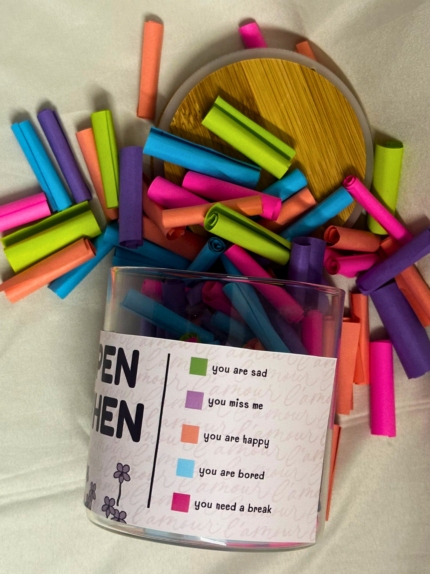 Close-up of handwritten messages in EMO JAR – long-distance gifting idea