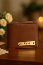 Customized name-engraved men’s wallet – sleek and practical gift for birthdays, weddings, or daily use.

